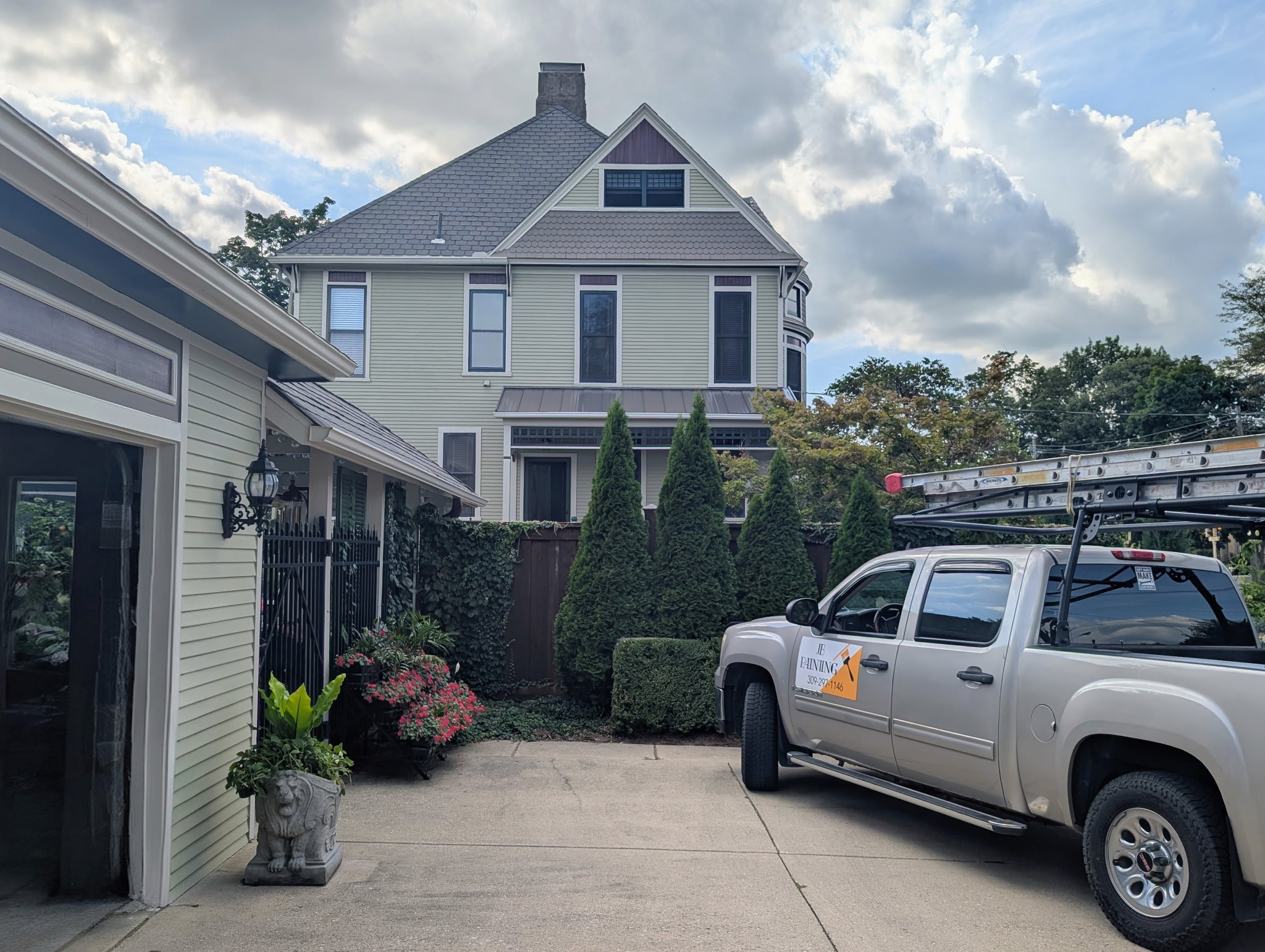 Professional interior painting by JB Painting - Galesburg, IL painting contractor showcasing quality craftsmanship